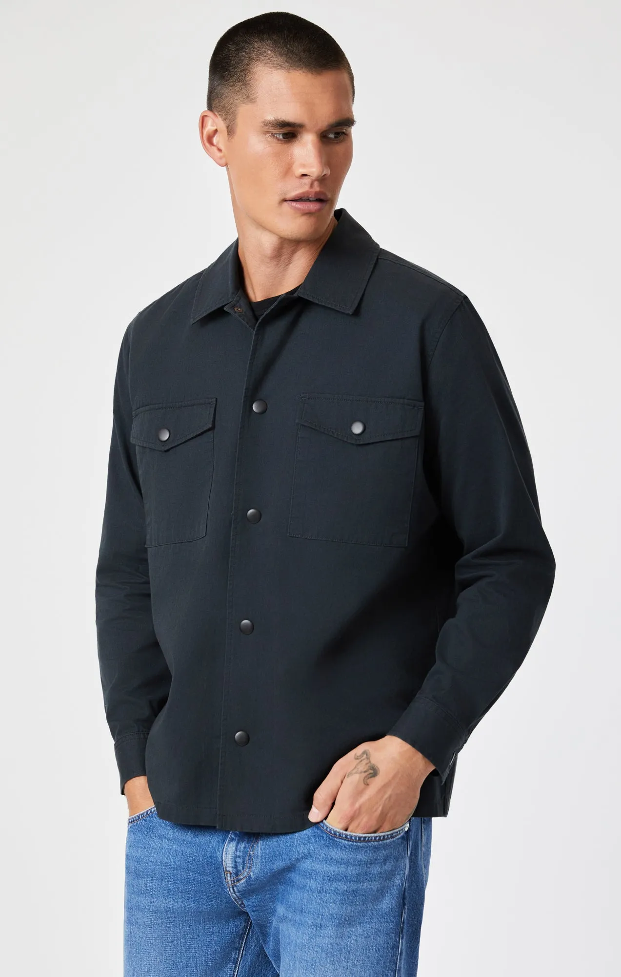 DOUBLE POCKET OVERSHIRT IN PIRATE BLACK